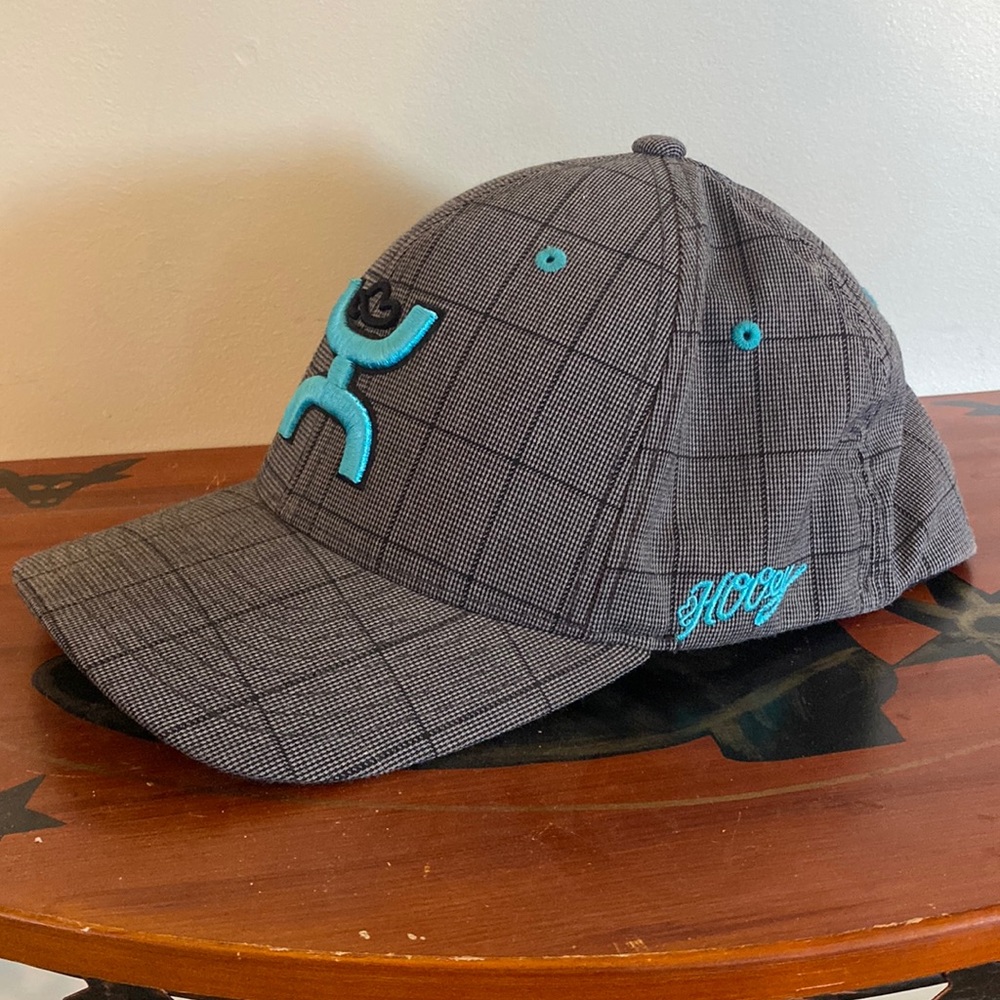 Hooey FlexFit ball cap. One Size.